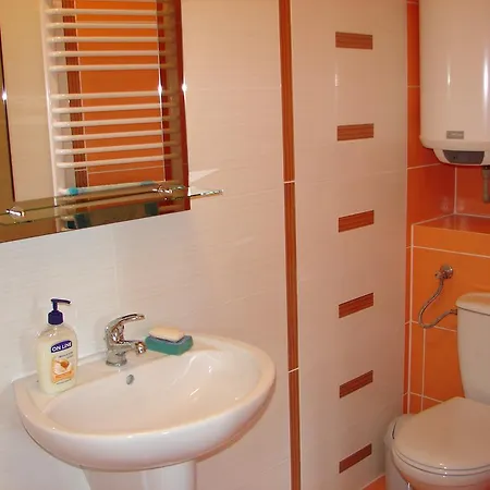 Sliwkowy Sad Biesiadki